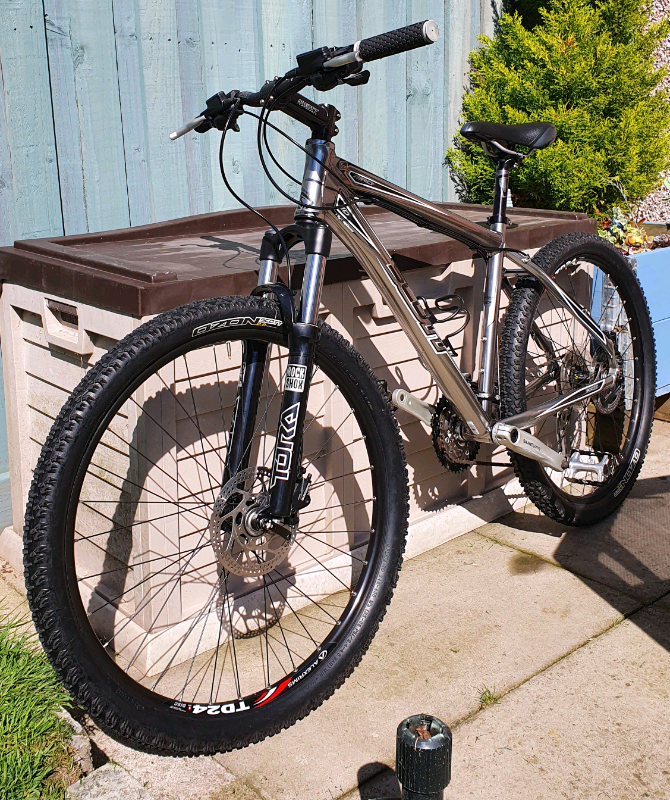 scott aspect 10
